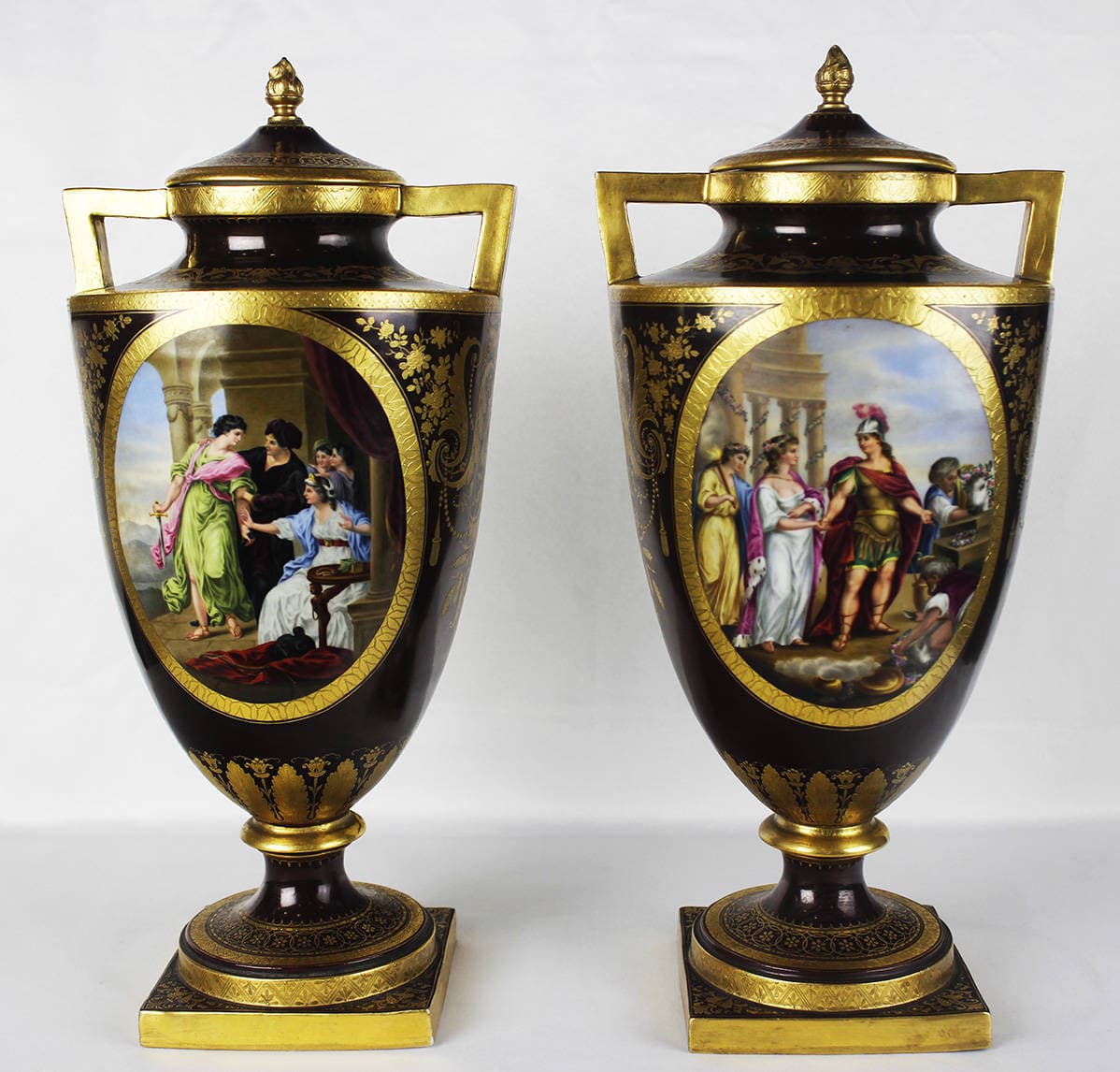 дворцовые старинные парные вазы с античными сценами
