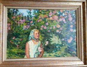 Мальвы цветут