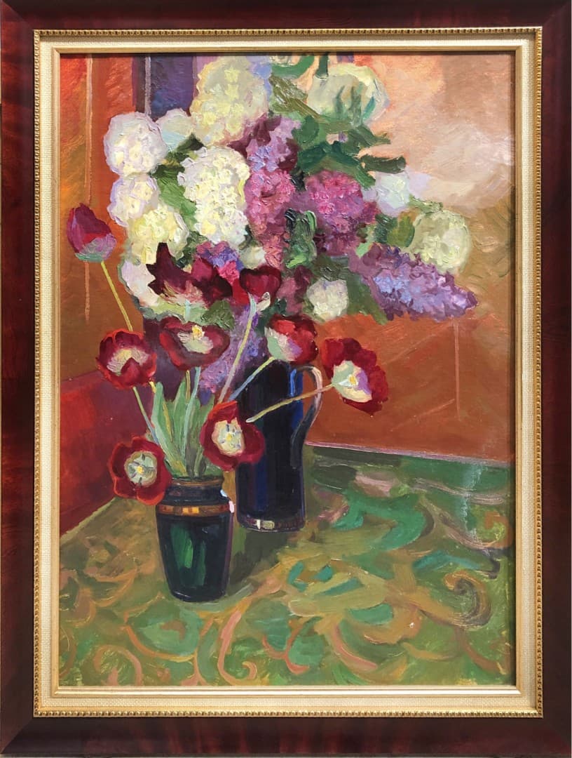 Натюрморт с сиренью и тюльпанами