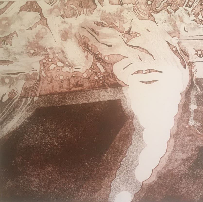 Летающая белая морковь