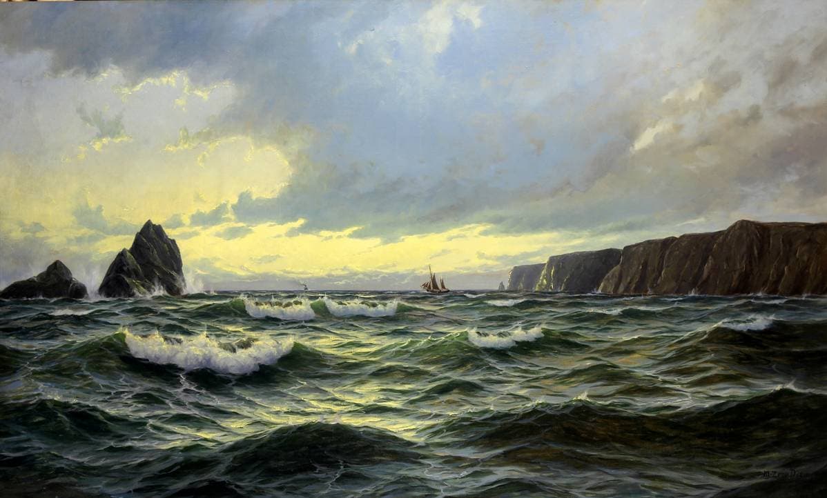 Морские скалы на рассвете