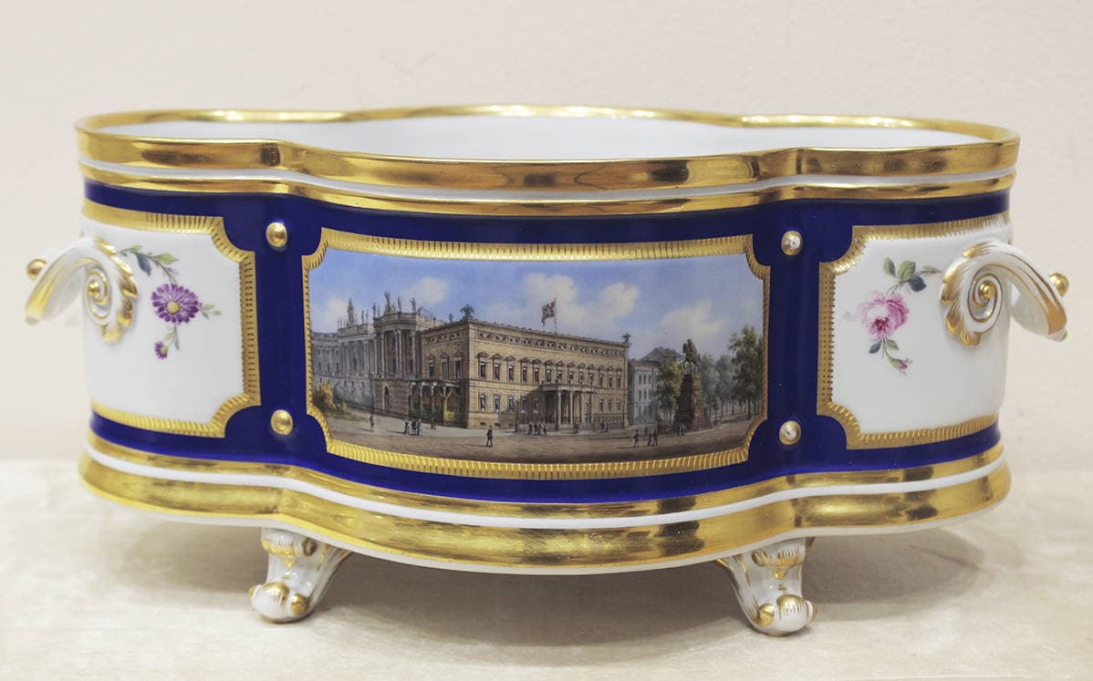 Ваза для фруктов с видом Королевского дворца