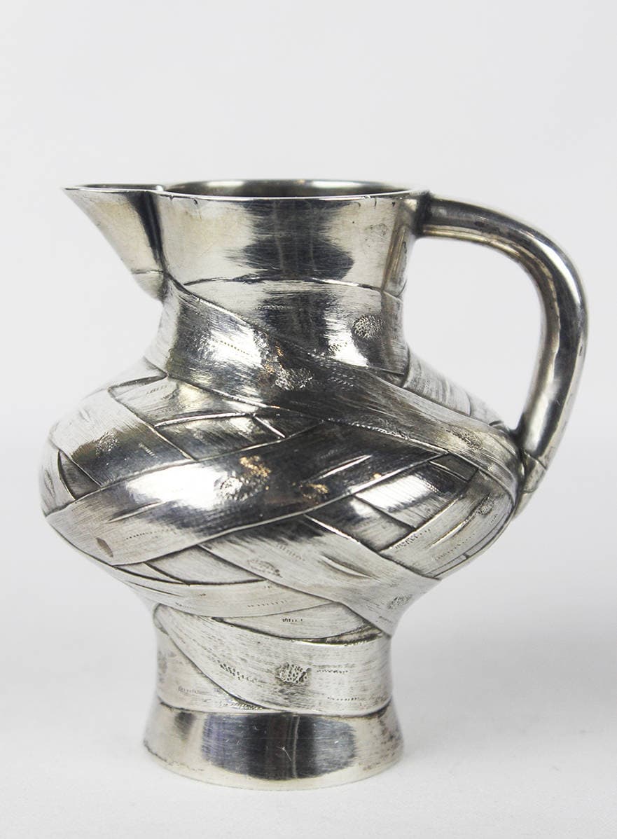 Молочник в русском стиле под “бересту”