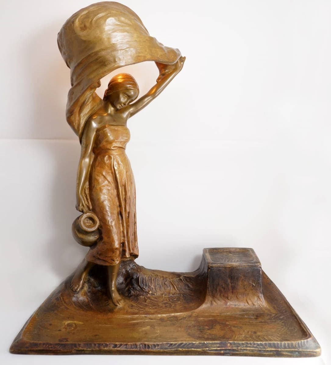 Антикварная лампа в стиле Ампир