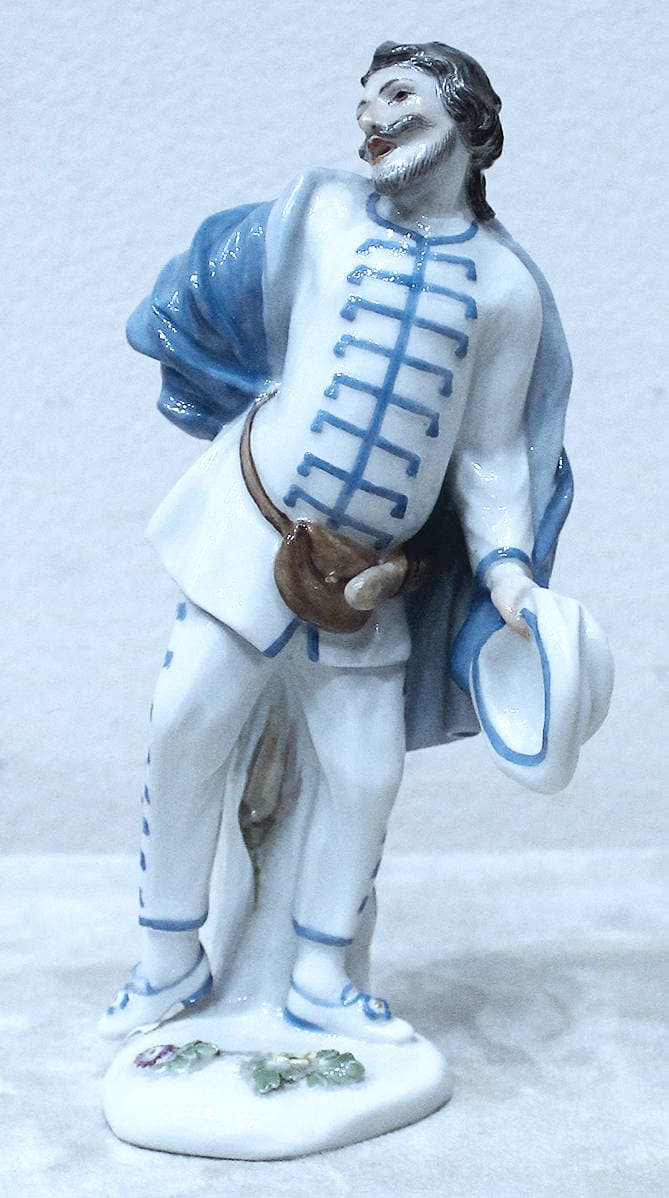 Статуэтка “Бригелла” из серии “Comidia dell’Arte” (Комедия Дель Арте)