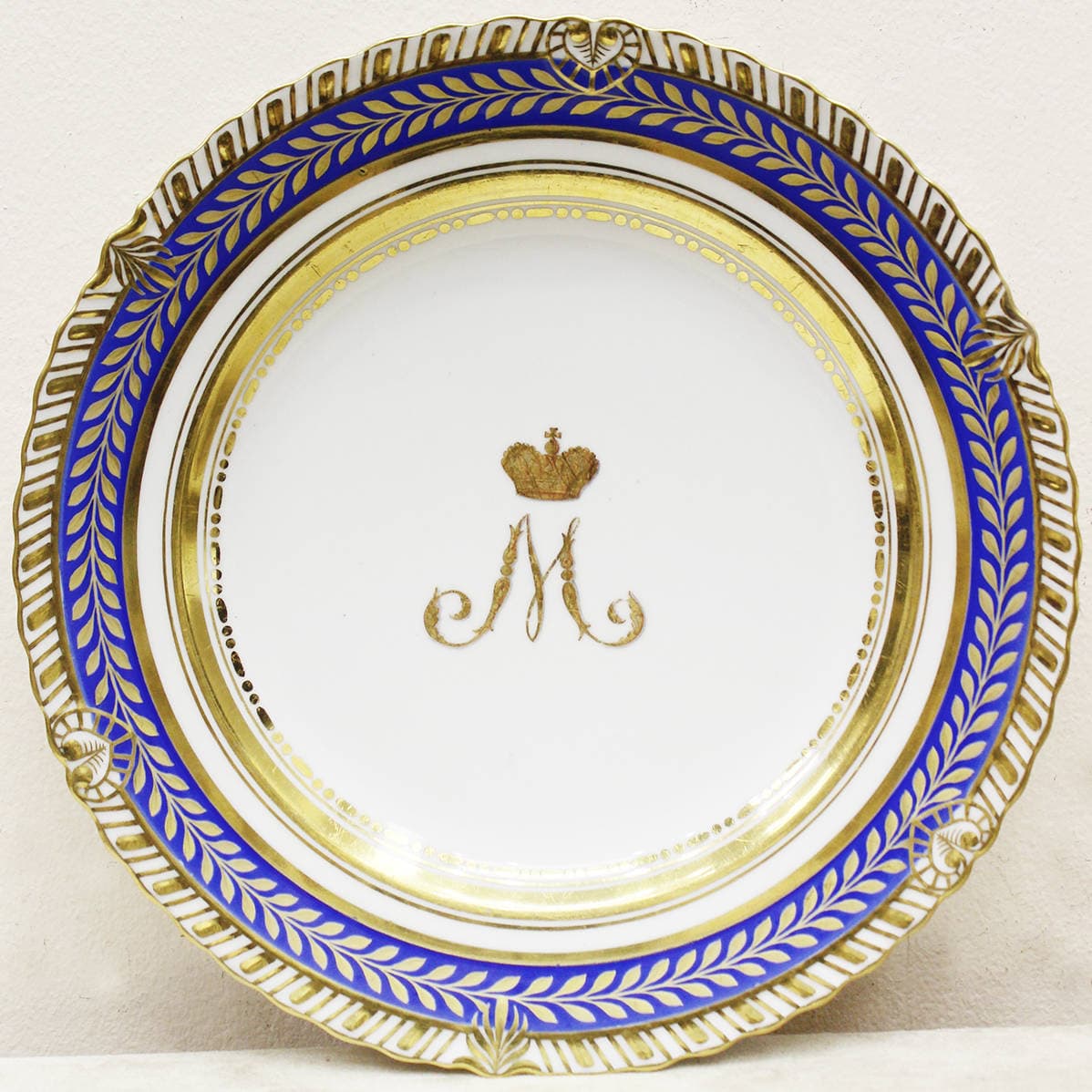 Тарелка из “Золотого сервиза” Марии Федоровны