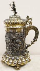 Большая пивная кружка с изображением богини охоты Дианы