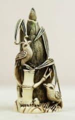 Окимоно в виде флакончика с ложечкой с попугаями на початках кукурузы