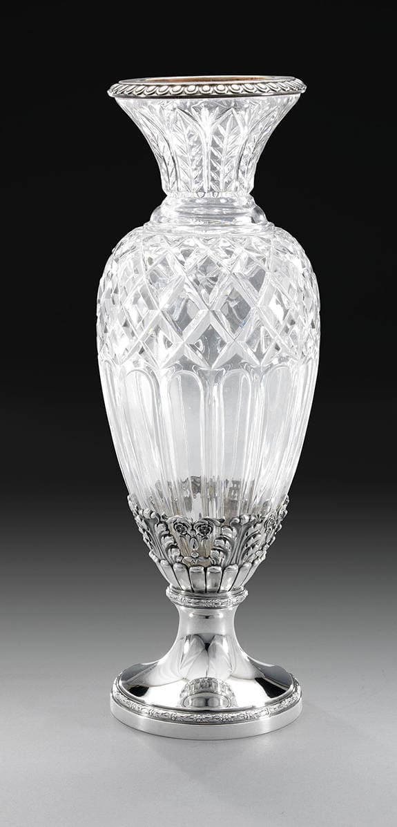 Ваза хрустальная в серебряной оправе
