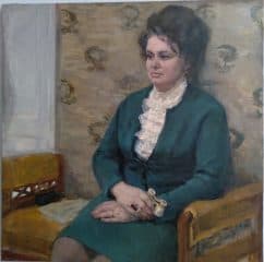 В театре