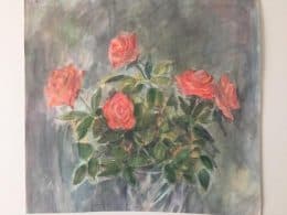 Букет красных роз в вазе