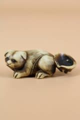 Собачка с миской-ракушкой