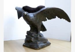Антикварная статуэтка из бронзы - Орел. Перочистка