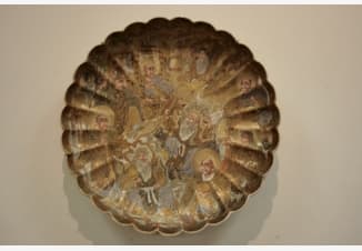 Тарелка настенная “Архаты и Даосы”