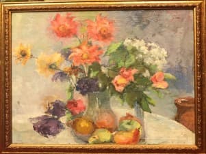 Натюрморт с цветами и фруктами