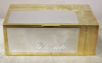 Старинная серебряная коробка для сигар с надписью «Табак привозный»