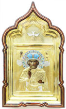 Старинная икона «Николай Чудотворец» с предстоящими Спасителем и Пресвятой Богородицей в серебряном окладе с эмалью