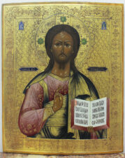 Старинная икона «Господь Вседержитель» на золотом фоне