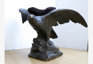 Антикварная статуэтка из бронзы — Орел. Перочистка