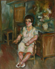 Сидящая женщина