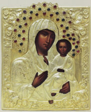 Антикварная икона «Богоматерь Смоленская» в окладе с драгоценными камнями