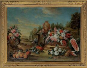 Натюрморт с фруктами, цветами, керамическими вазонами и корзиной на фоне тосканского пейзажа